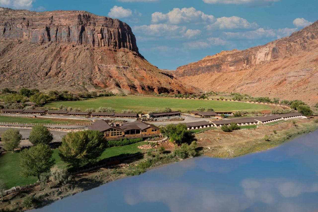 Red Cliffs Lodge Moab — photo 11
