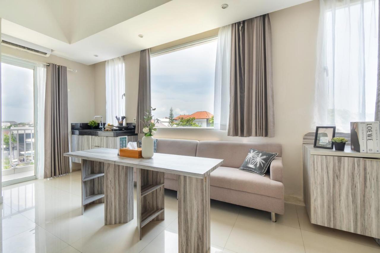 Bali Bustle Kuta Coliving & Coworking Space - 5