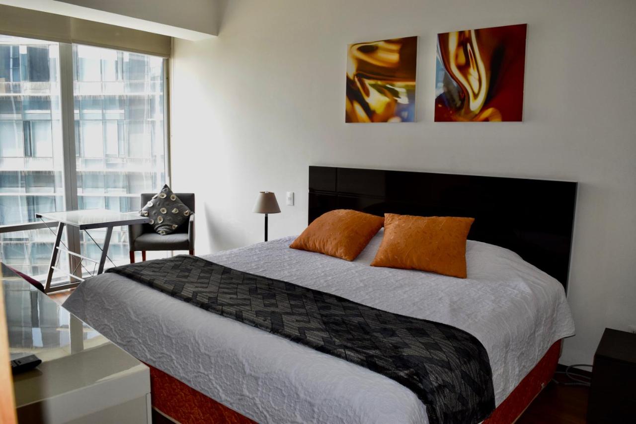 Céntrico sobre Paseo de la Reforma elegante y confortable