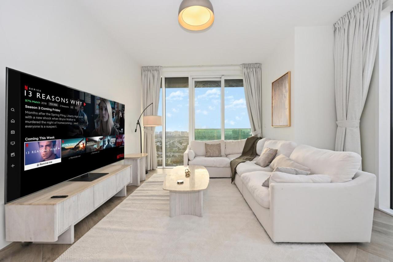 Bloomfields Luxurious 3BR in West Residences - 4