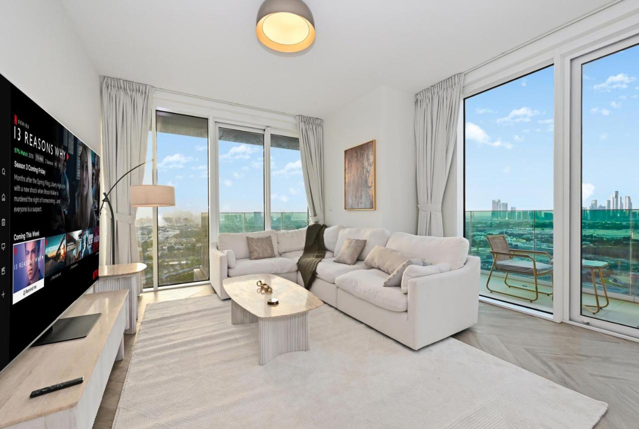 Bloomfields Luxurious 3BR in West Residences - 2