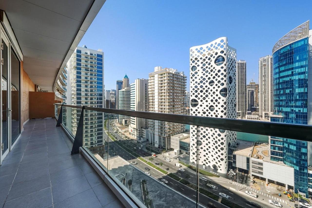 Modern Smart & Spacious 1BR Business Bay near Downtown Dubai - 5