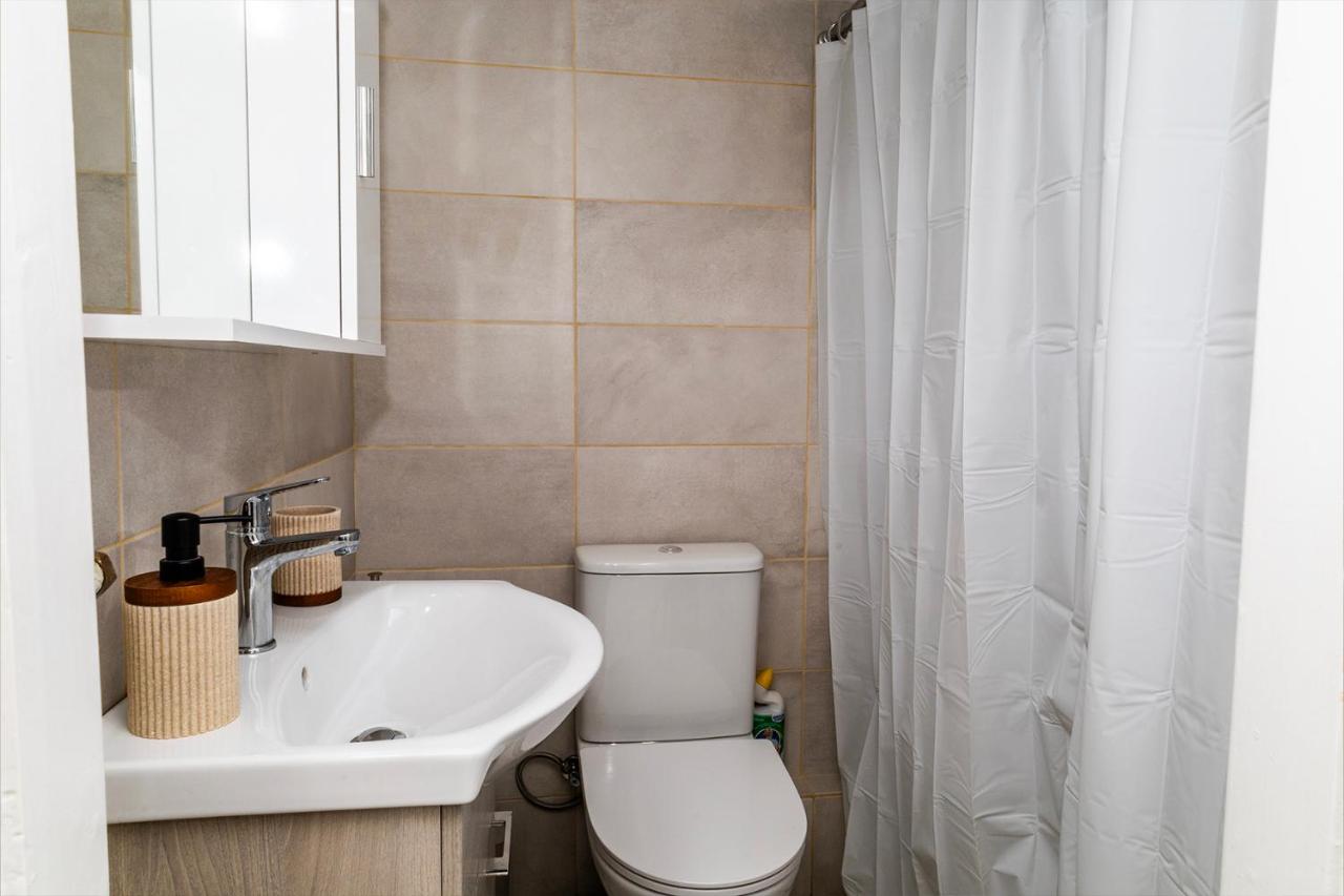 Cozy Athens Hideaway Pontou Street - 2