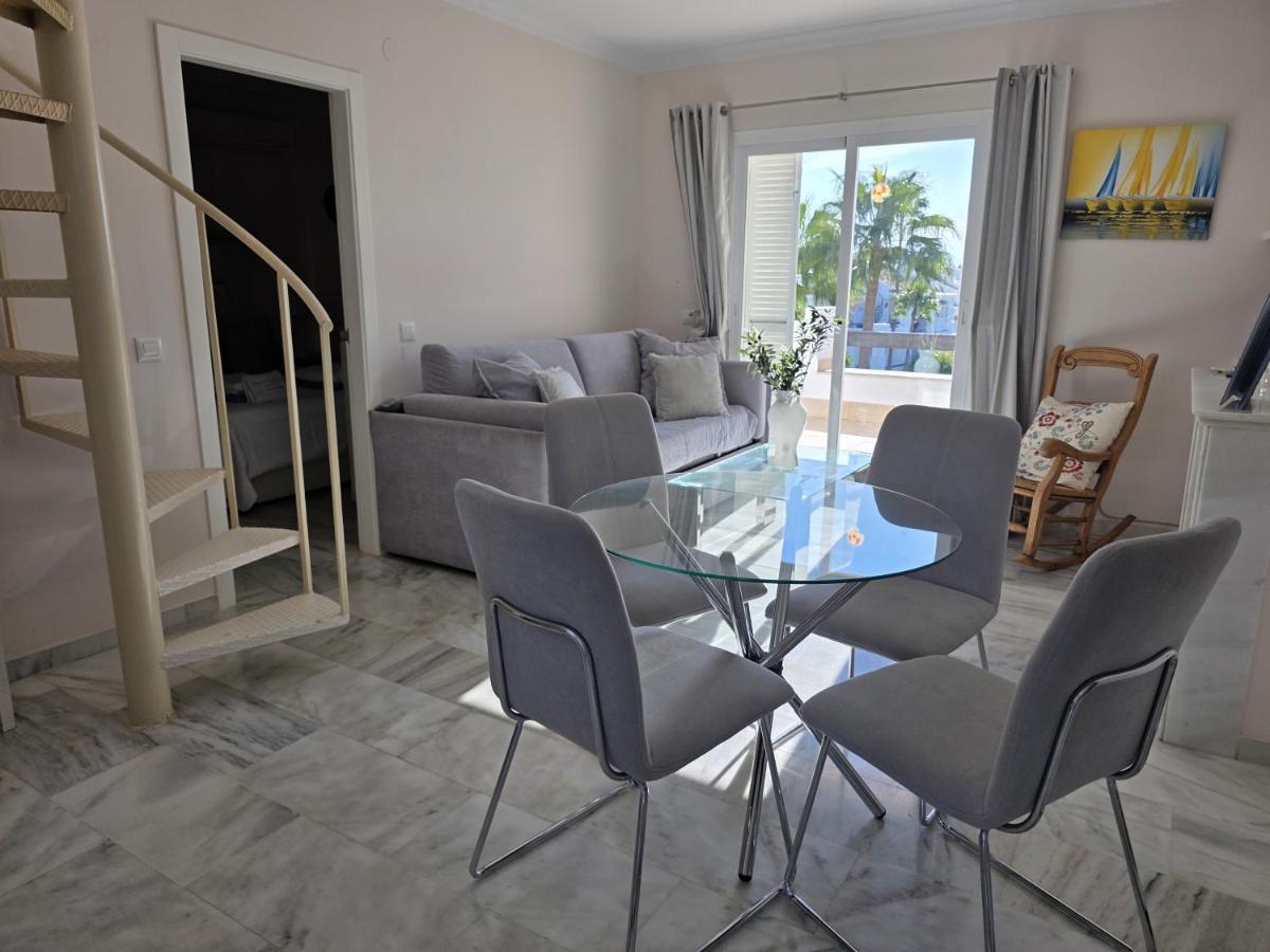 Stylish penthouse with sea view to beach - 5