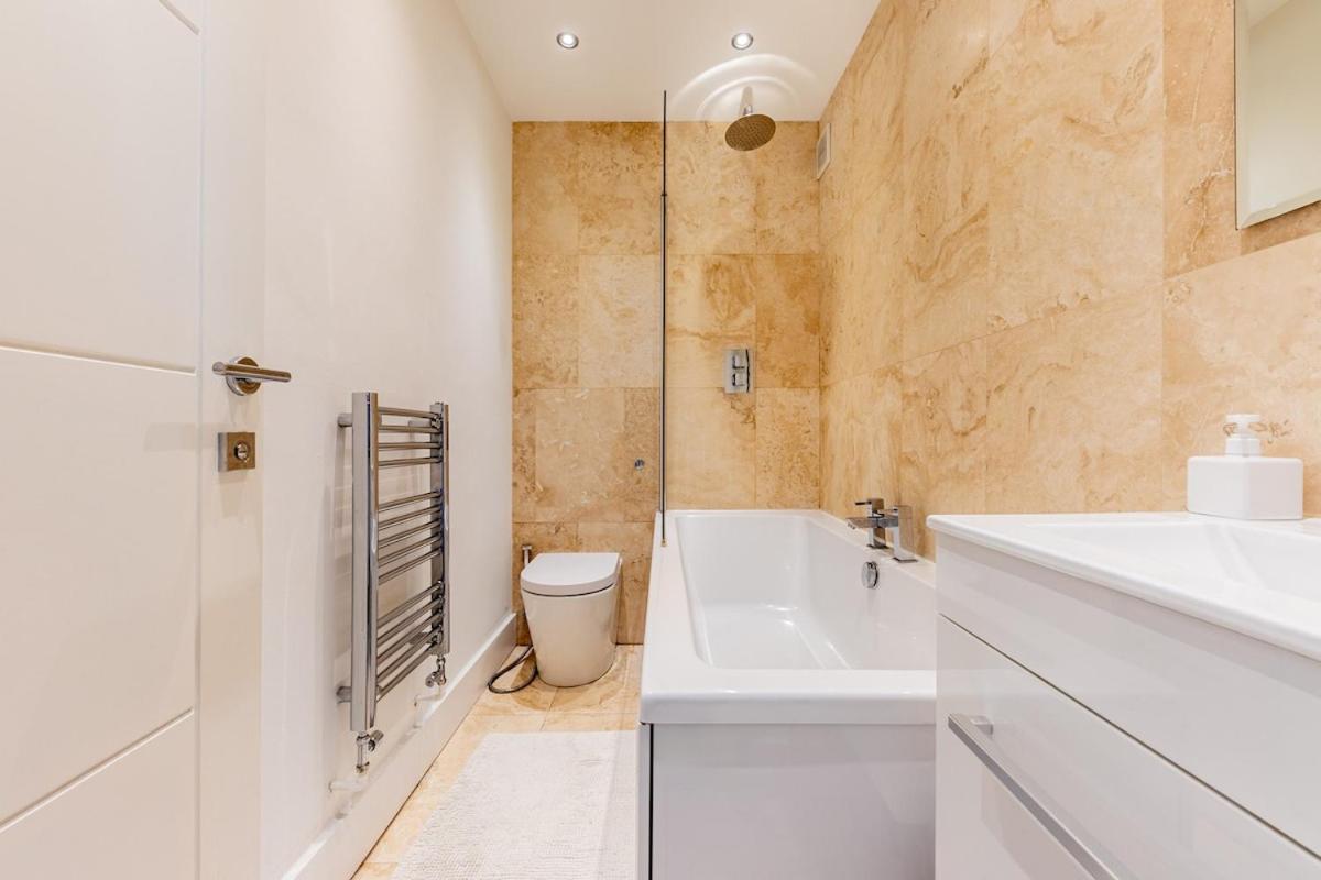 Modern Flat in SE1 London - 3