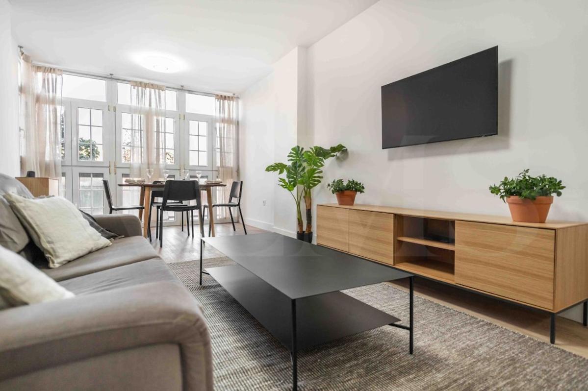 Bright Málaga Getaway with Patio by REMS