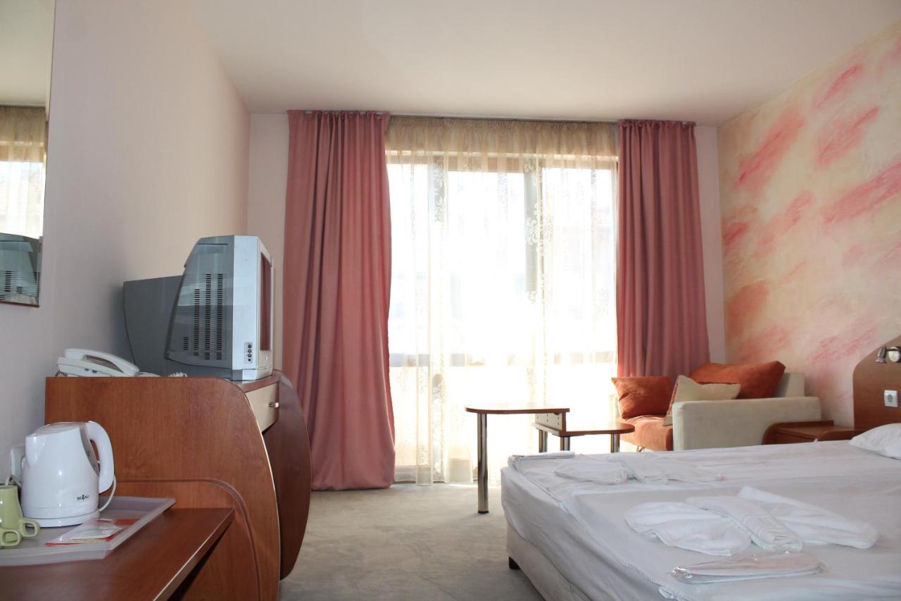 Elegant Hotel photo