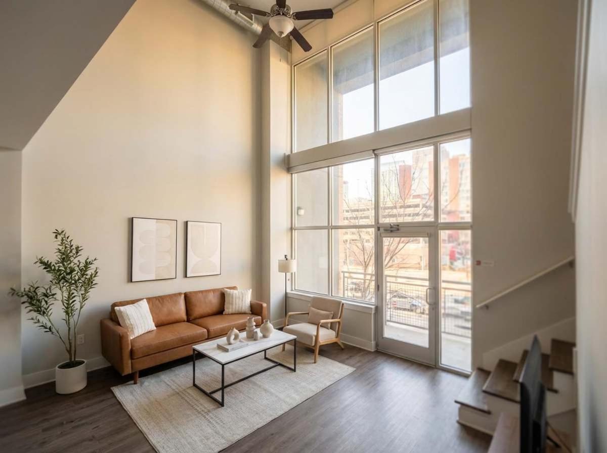 Boulevard Stays Midtown 30ft Ceilings 1BR 01