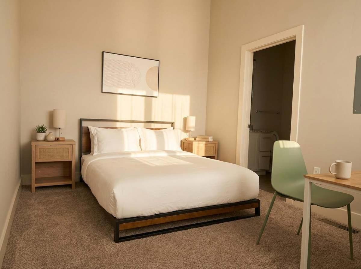 Boulevard Stays Midtown 30ft Ceilings 1BR 01 - 4