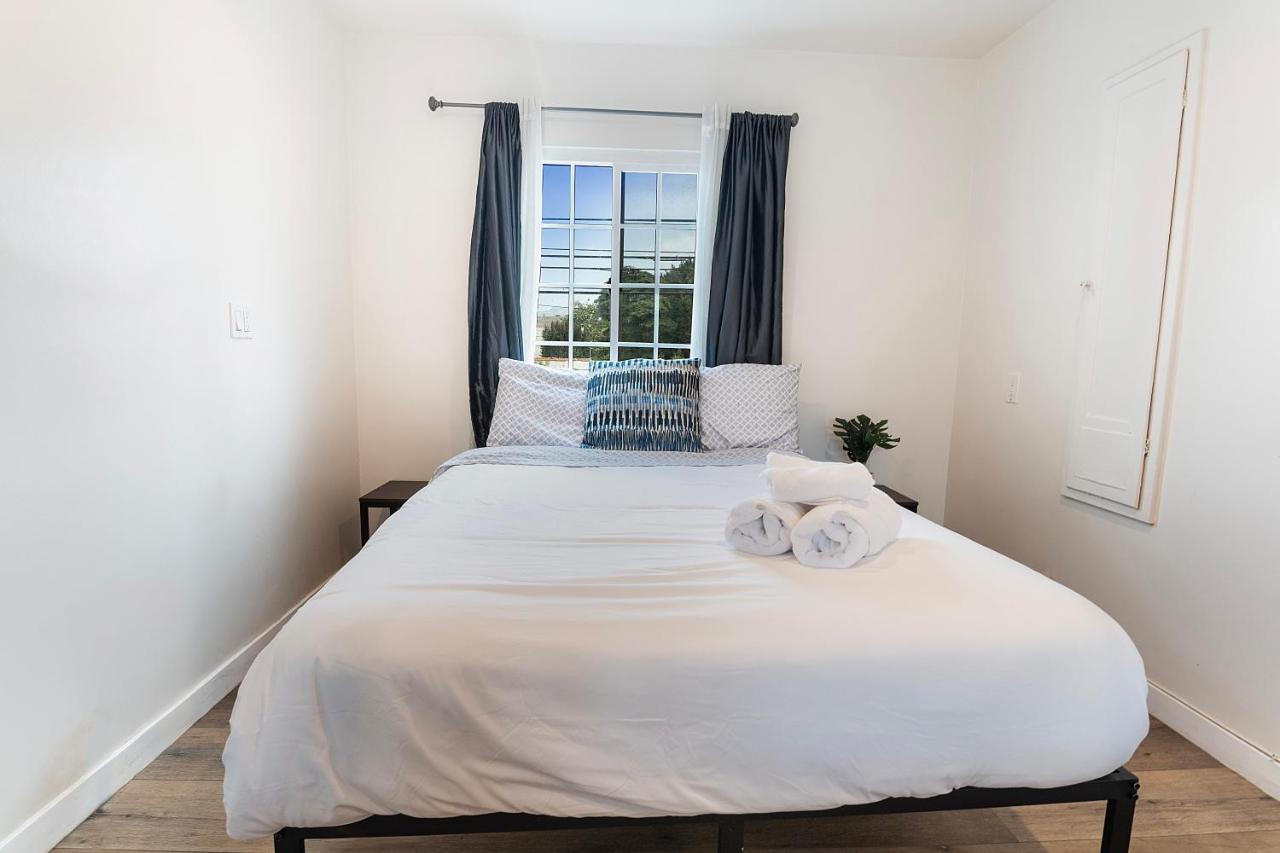 Cozy Studio Suite Near Beverly Hills for Two - 2