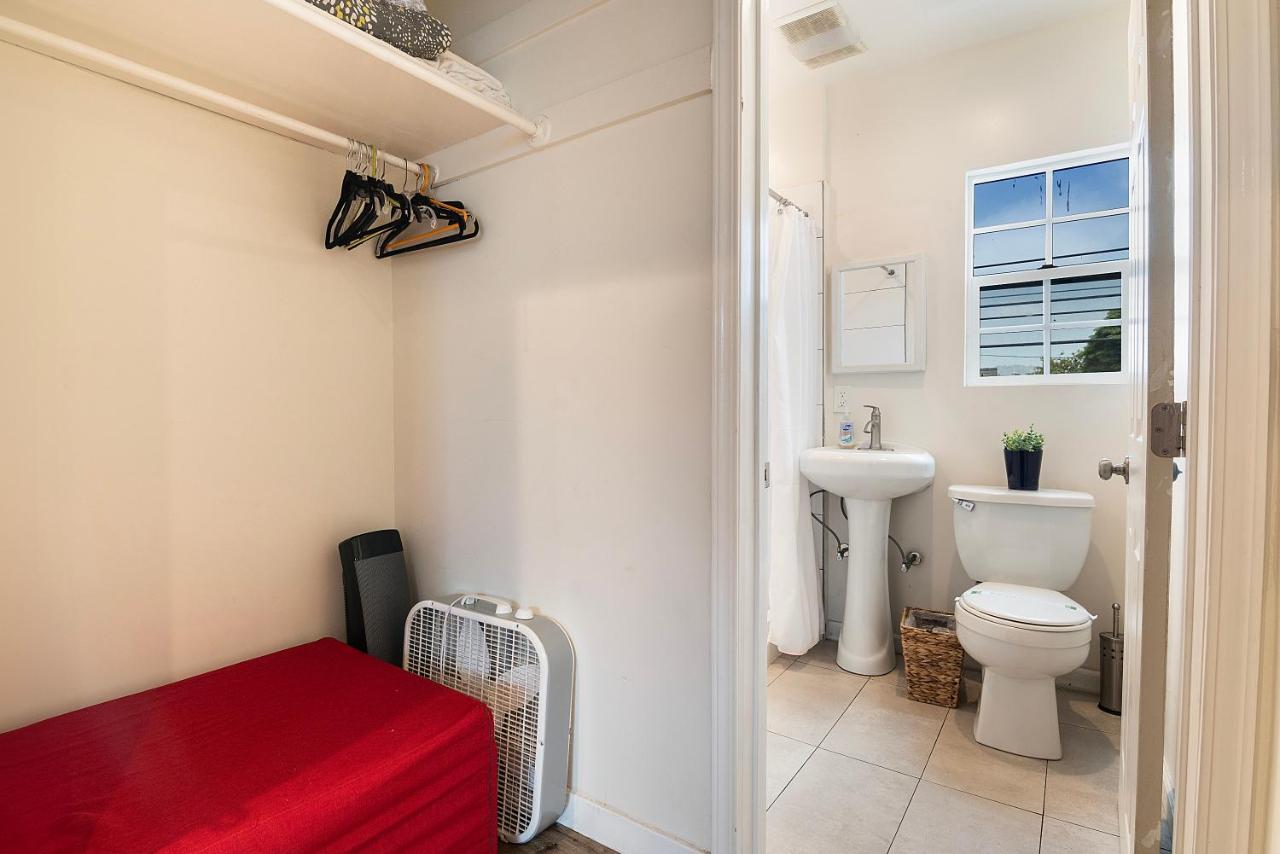 Cozy Studio Suite Near Beverly Hills for Two - 3