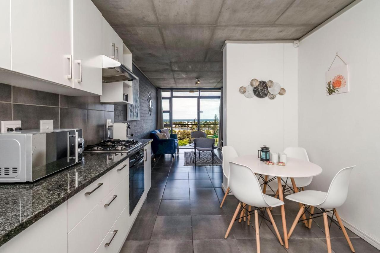 2 Bedroom Secure Pool Strong WiFi - 5