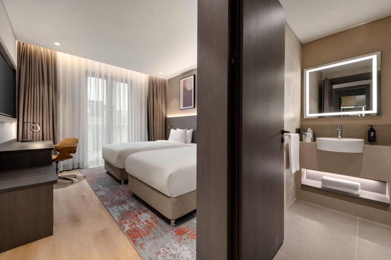 2 Single Beds, Standard Room