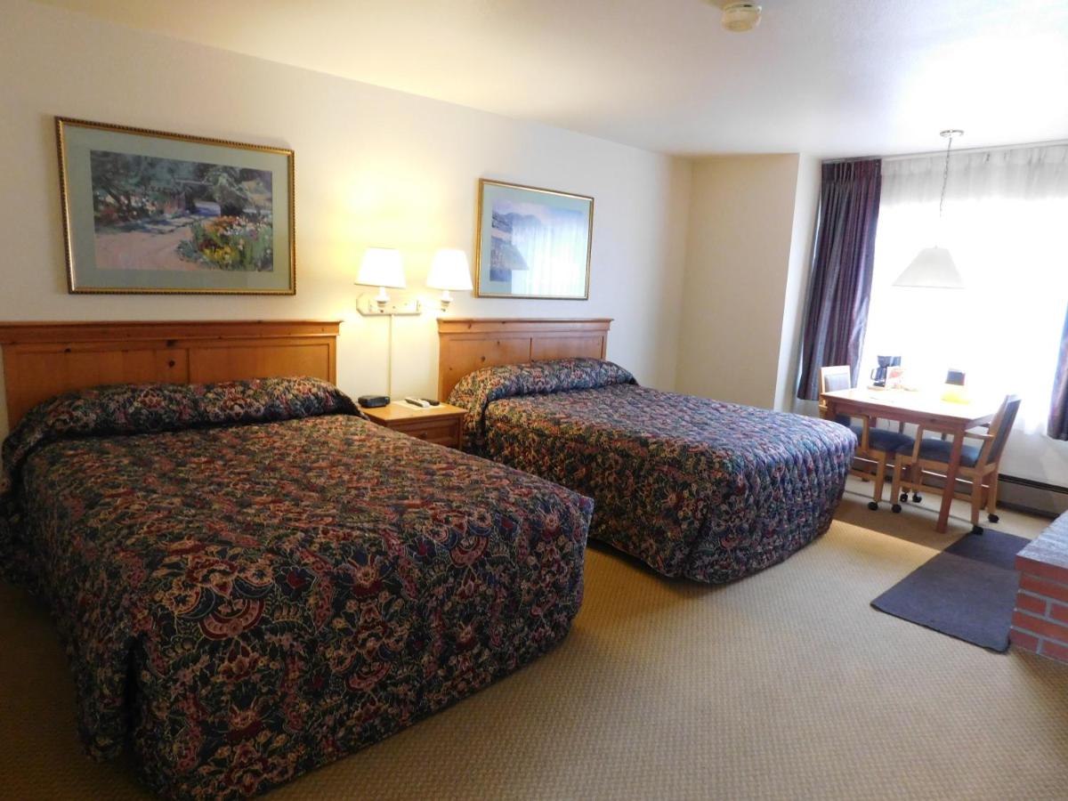 Pacific Gardens Inn — photo 13