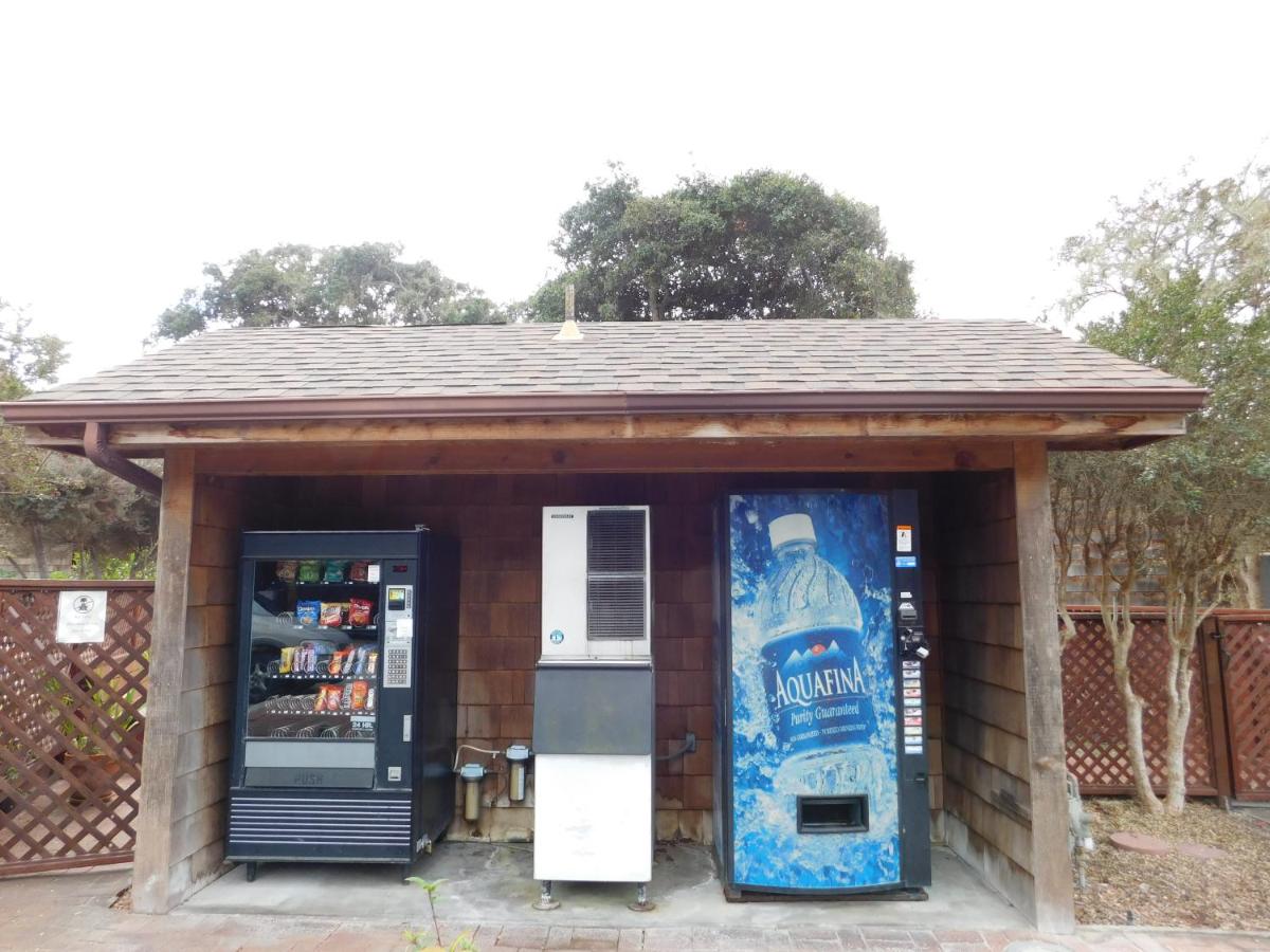 Pacific Gardens Inn — photo 17