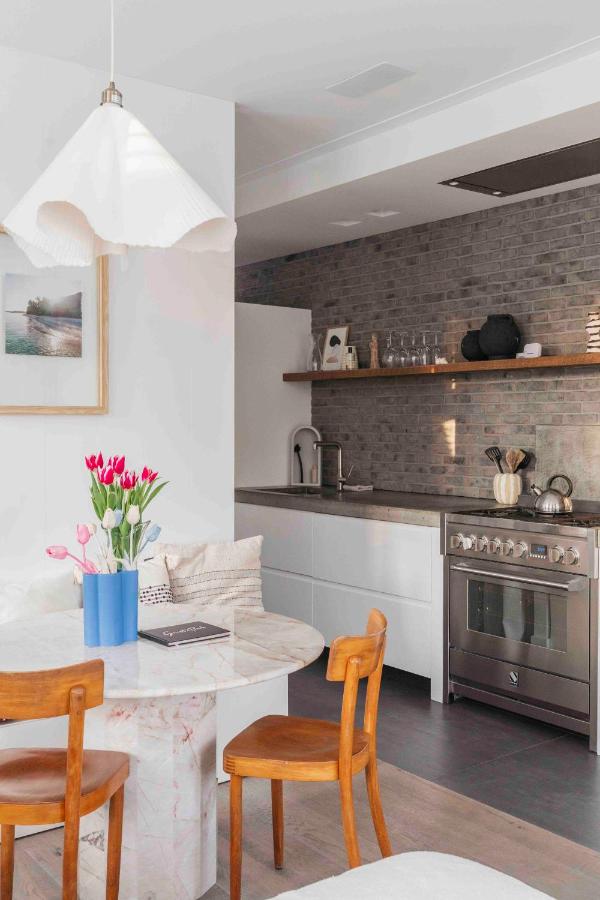 Cozy Traditional Dutch City Apartment close to Amsterdam & Tulips - 4