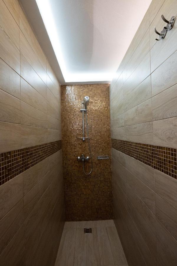 Double M Adults Only - 3