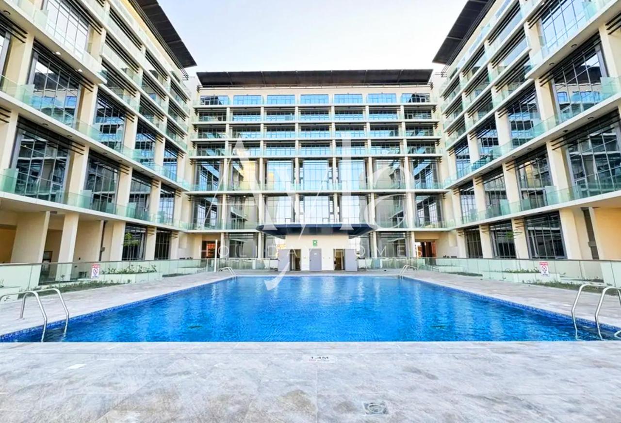 Stylish 2BR Duplex in Masdar Near Airport - 4