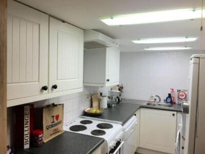 Hyde Park Heritage Short Lets - 3