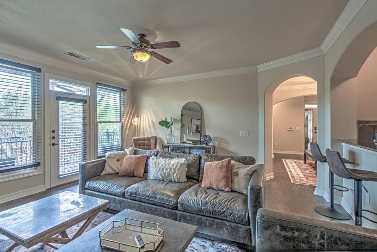 3 BDRM Condo I Lake Views and Marina I Mins To DT - 4