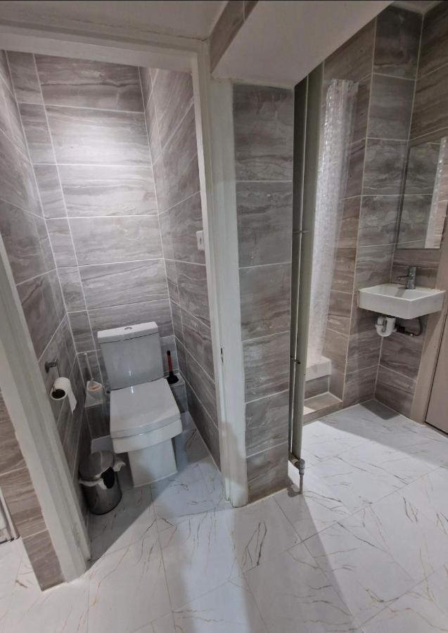 Cosy studio by Emirates Stadium 1 stop to Eurostar - 3