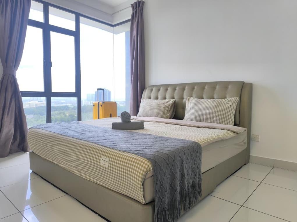 1 Tebrau 3BR Family Relaxing Stay In JBTown BySTAY