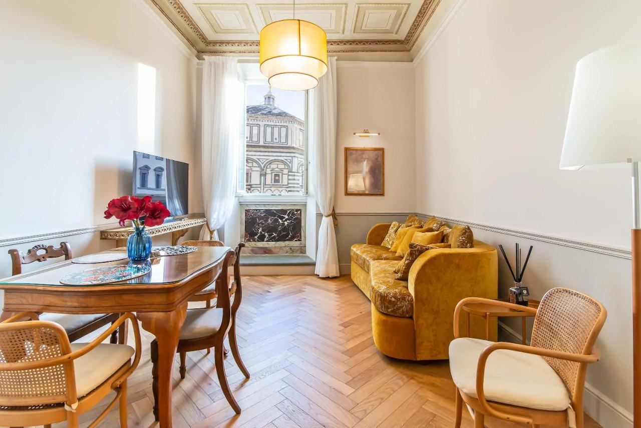 Duomo Window by Brunelleschi Hospitality