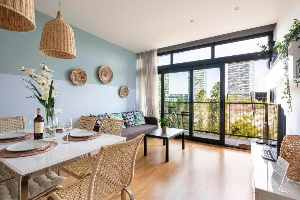 Homenfun Barcelona Fira Gran Via