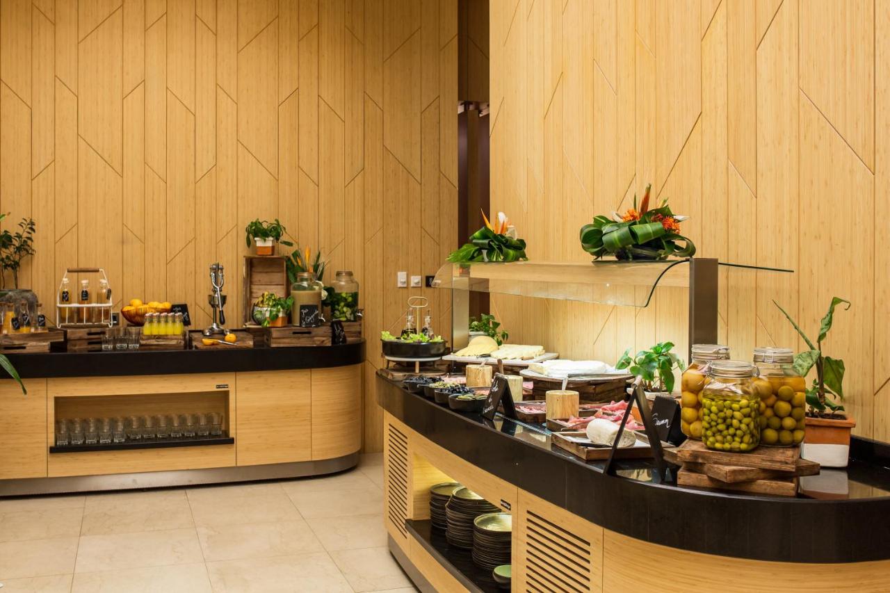 Radisson Blu M'Bamou Palace Hotel, Brazzaville photo