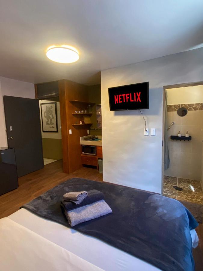 Compact Studio Suite Casa Icacos Apt 1 - 2