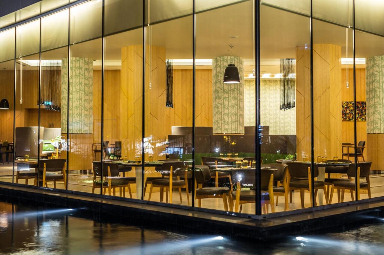 Radisson Blu M'Bamou Palace Hotel, Brazzaville photo