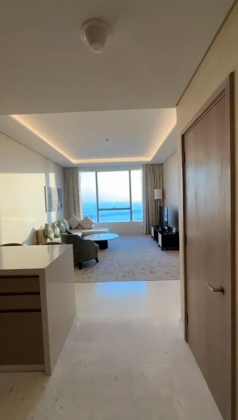 PALM TOWER by Design Studio 1 BR - 5