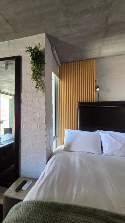 QUEENS BEACH STUDiO HALAAL - 4