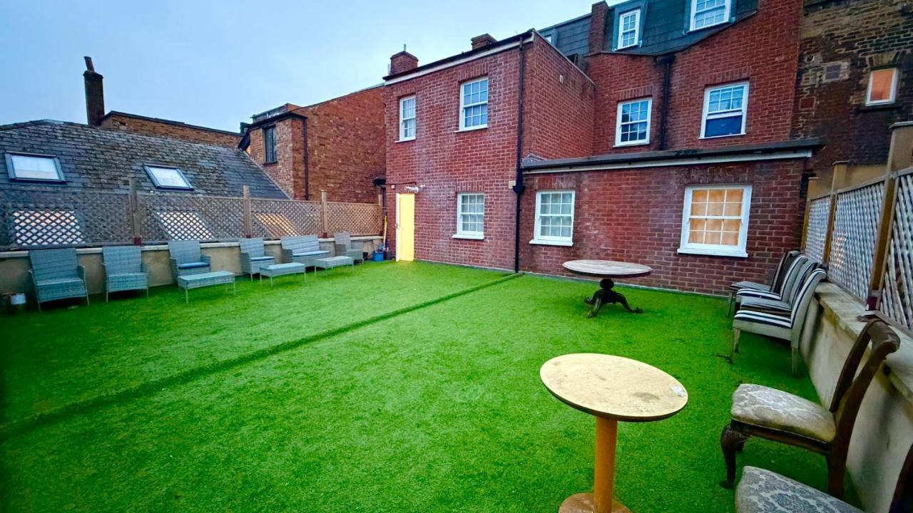 Camden Parkway Studio Flat 9 - 5