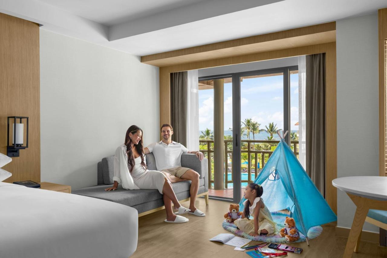 Phuket Marriott Resort & Spa, Merlin Beach - 4