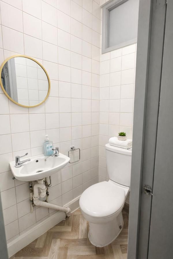 cozy bedroom in the heart of Kings Cross - 5