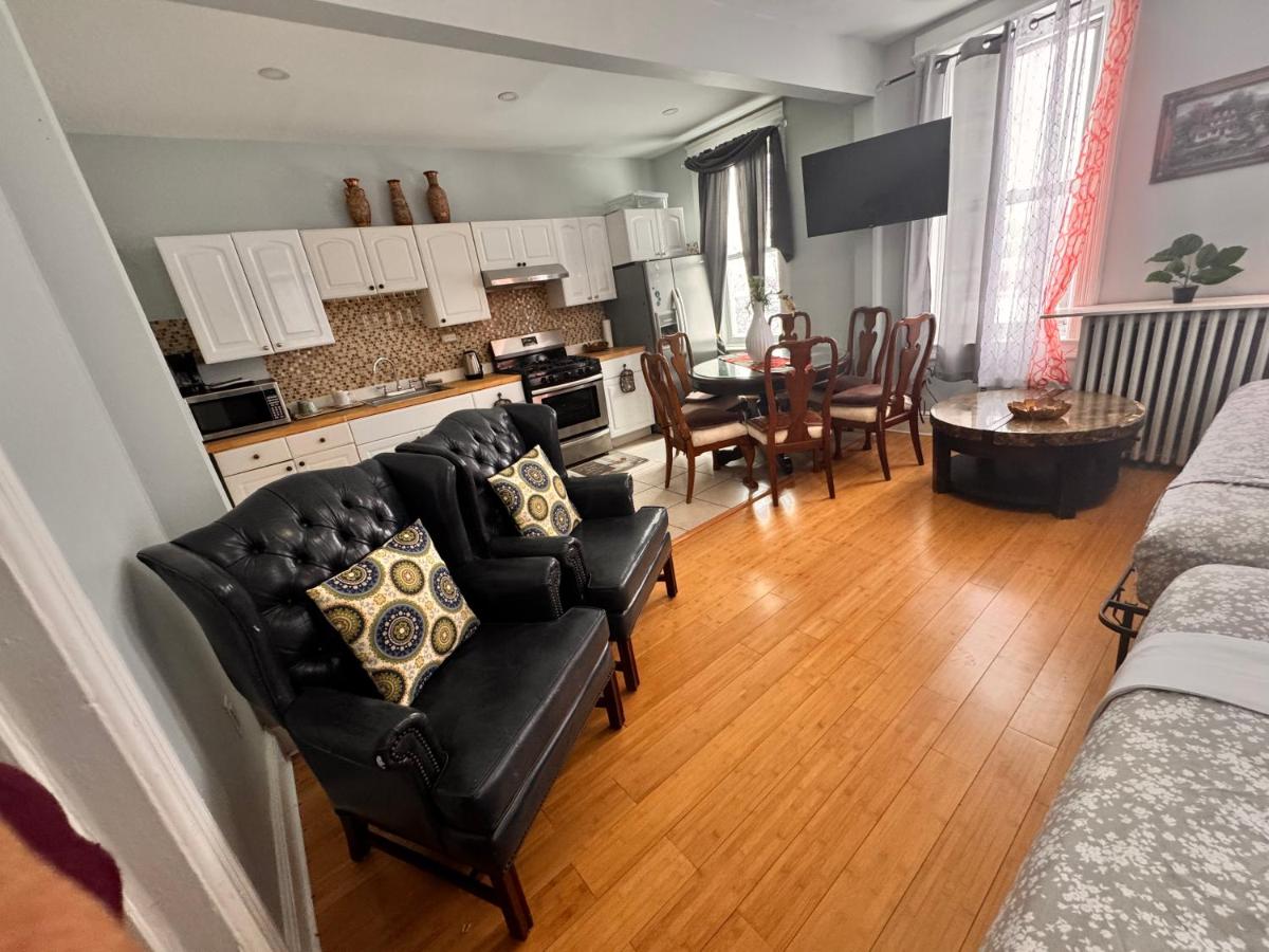 Lovely 3 bedroom apartment close to NYC
