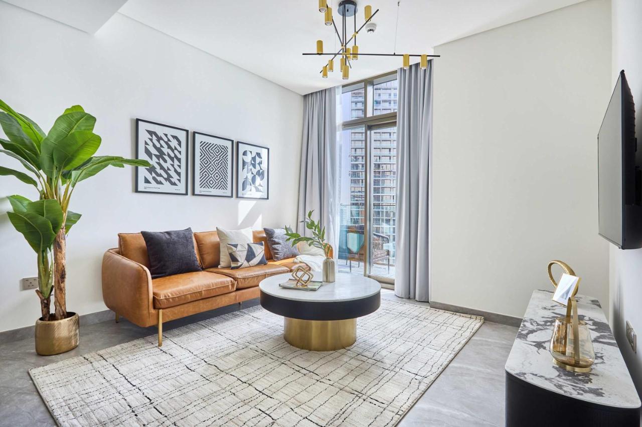 Frank Porter - Peninsula One - 2