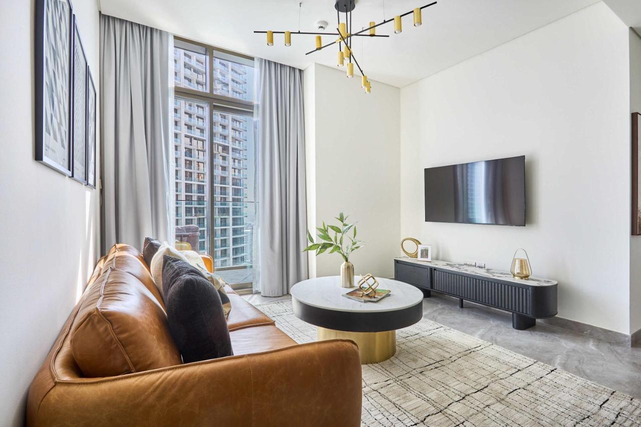 Frank Porter - Peninsula One - 4