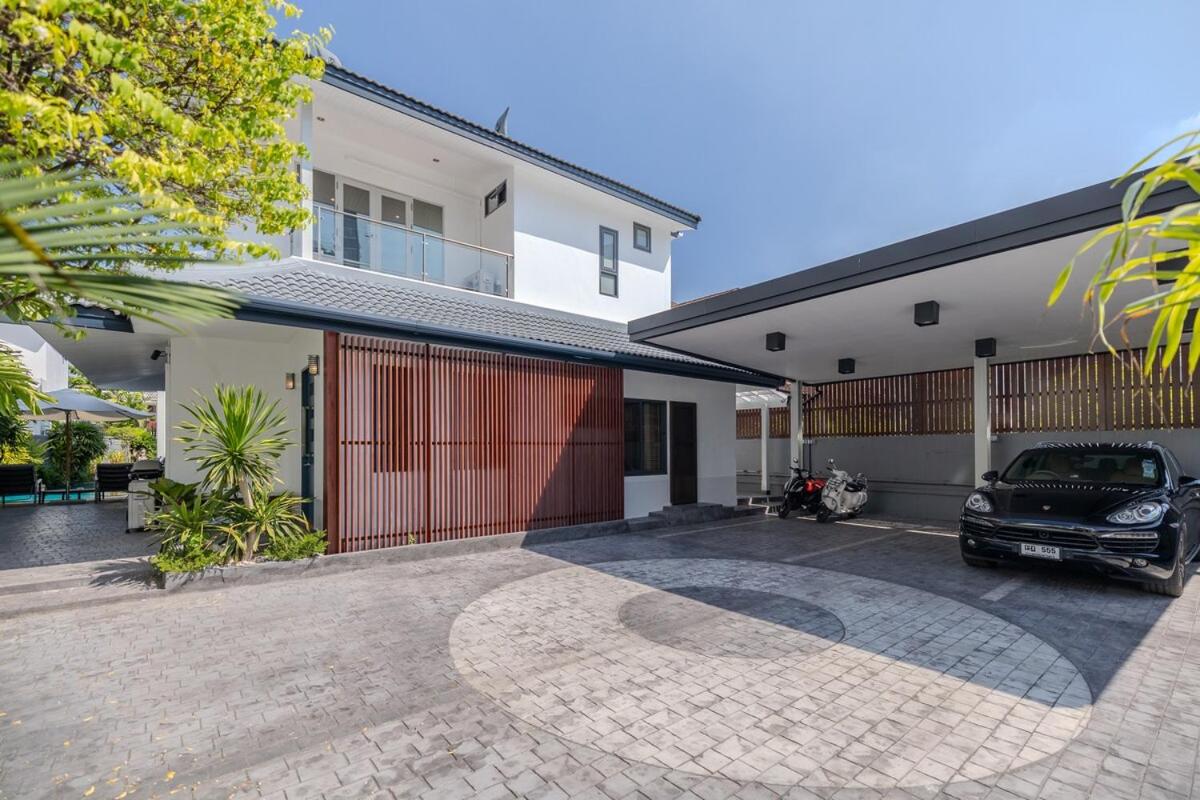 Thong Lo Private Pool Villa In Center Of Bangkok - 2