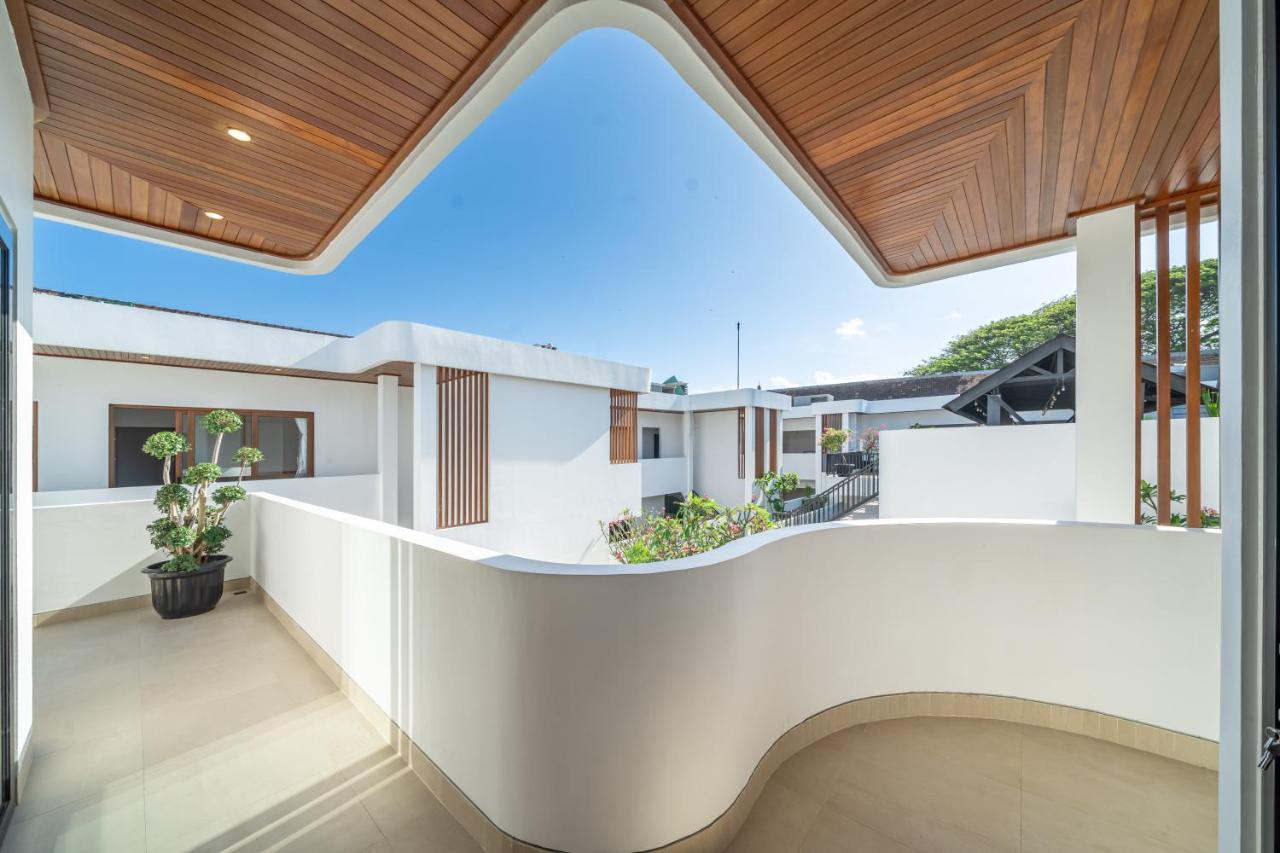 Cassandra Villa 4- Elegant 3BR Beachside Bliss in Sanur - 3