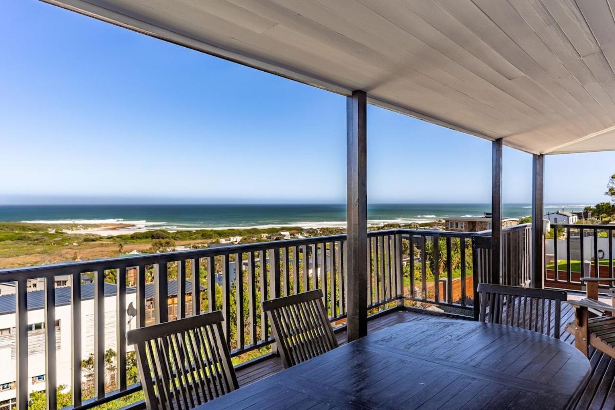 Fynbos Views Upper Cottage - 4