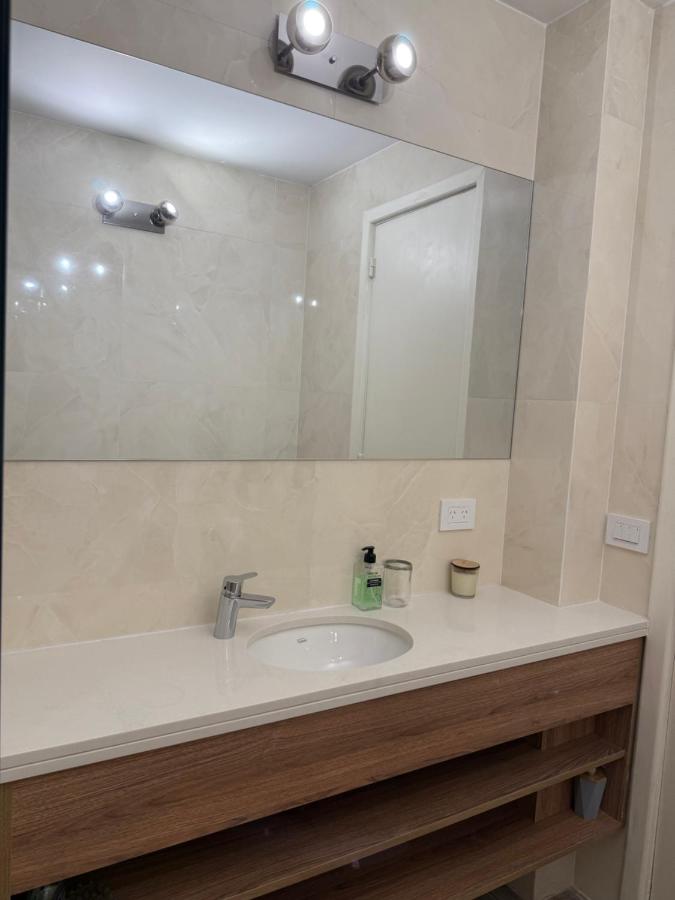 Amplio Depto en Recoleta para 5 Muy Luminoso - 3