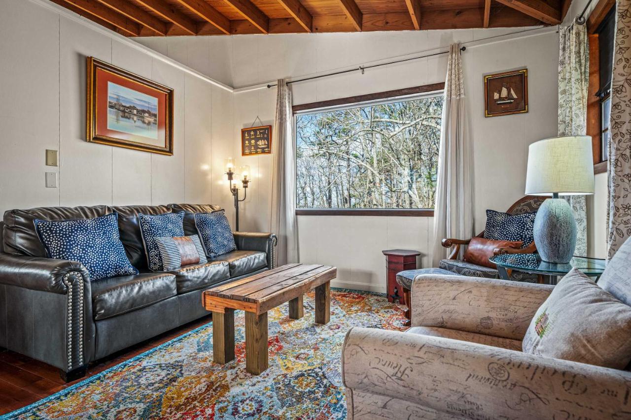 TreeHouse Cottages — photo 8