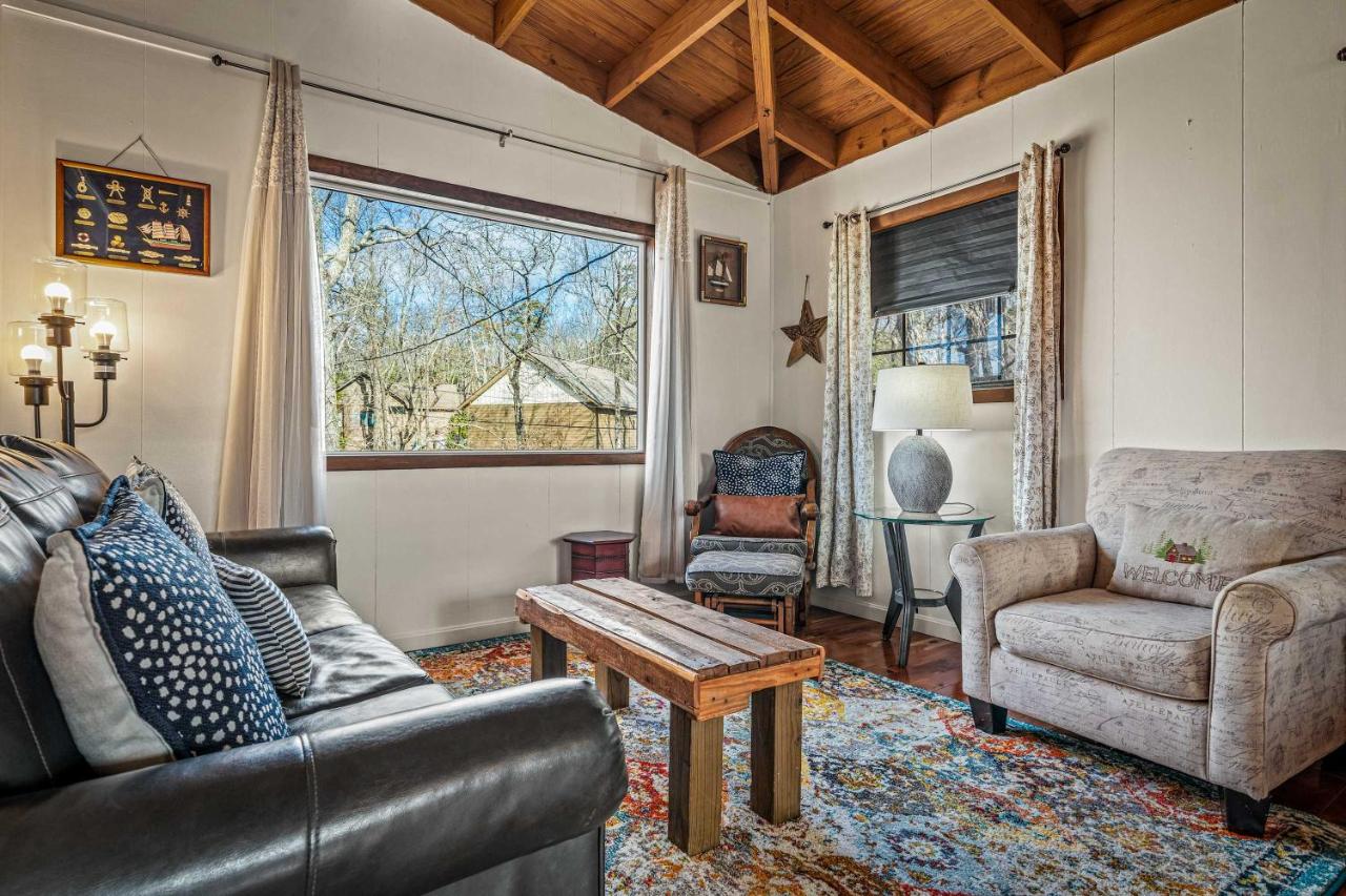 TreeHouse Cottages — photo 23