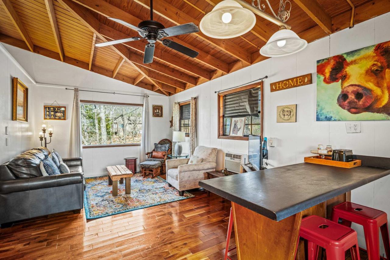 TreeHouse Cottages — photo 7