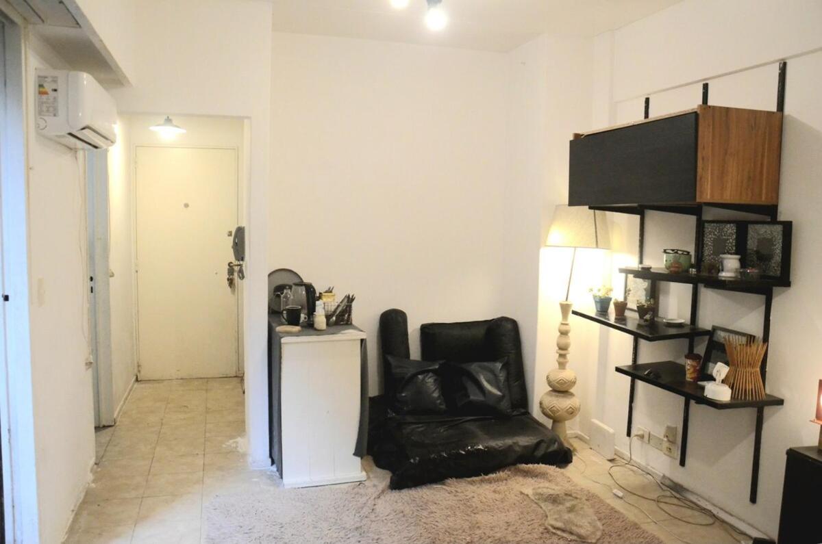 Studio apartment with patio in the heart of Recoleta