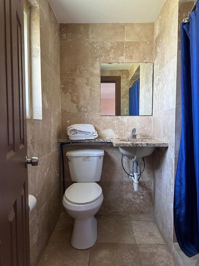 Royal Motel — photo 7