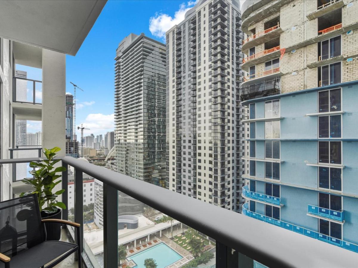 Central Miami Studio Near Metromover - 4