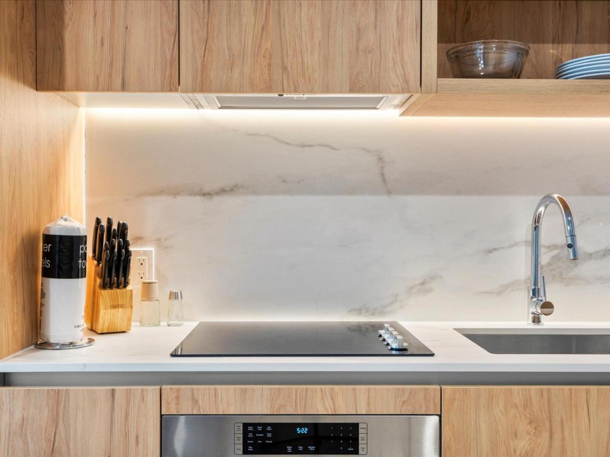 Luxury Downtown Miami Condo - 3